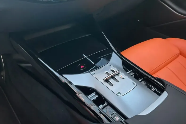 Ferrari Purosangue din 2024 cu 9.500 km - oferta FER140681 - foto 15