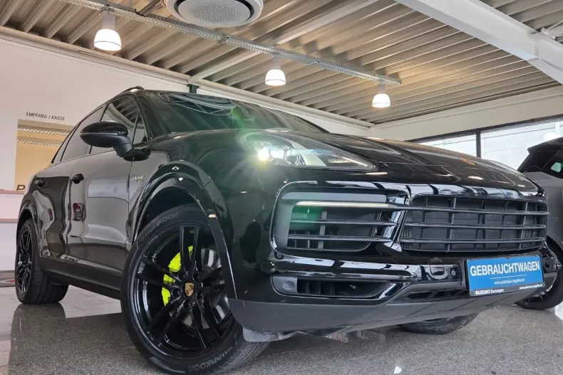 Porsche Cayenne din 2021 cu 64.990 km - oferta POR140682 - foto 3