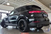 Porsche Cayenne din 2021 cu 64.990 km - oferta POR140682 - foto 4