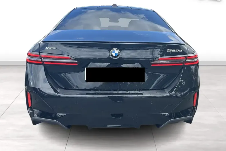 BMW 520 din 2025 cu 10 km - oferta BMW140688 - foto 2