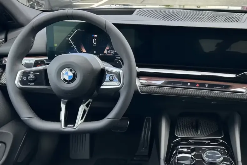 BMW 520 din 2025 cu 10 km - oferta BMW140688 - foto 6