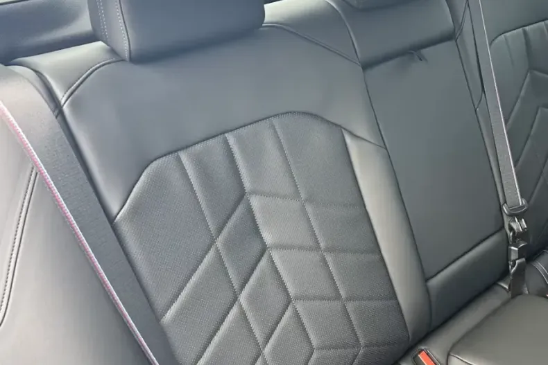 BMW 520 din 2025 cu 10 km - oferta BMW140688 - foto 11