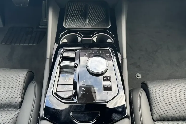 BMW 520 din 2025 cu 10 km - oferta BMW140688 - foto 13