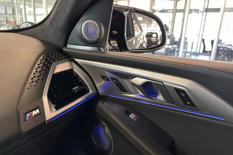 BMW XM din 2023 cu 9.920 km - oferta BMW140689 - foto 18