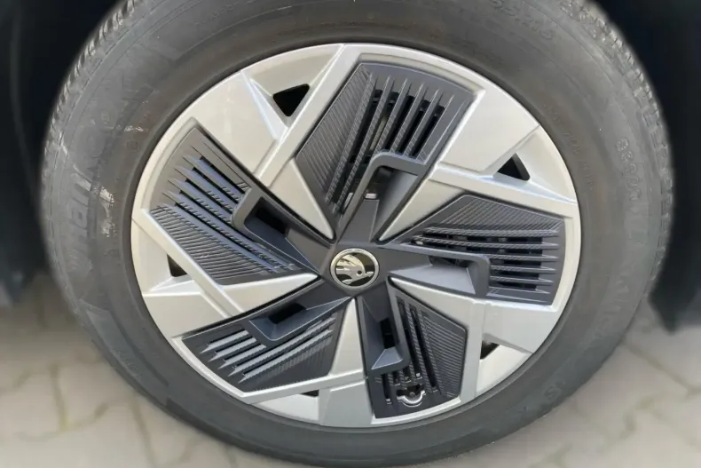 Skoda Kodiaq din 2024 cu 18.750 km - oferta SKO140691 - foto 11