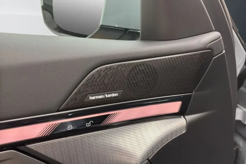 BMW 520 din 2025 cu 4.200 km - oferta BMW140694 - foto 8