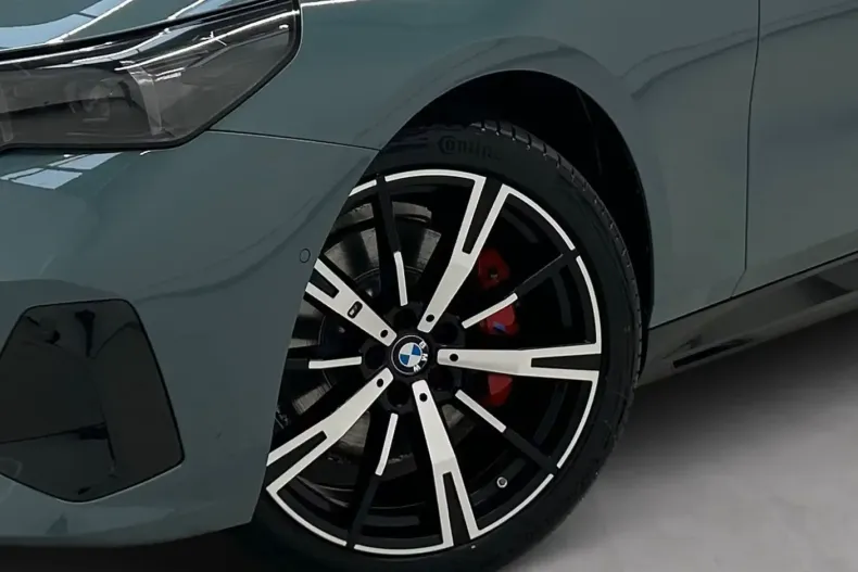 BMW 520 din 2024 cu 25.025 km - oferta BMW140696 - foto 2