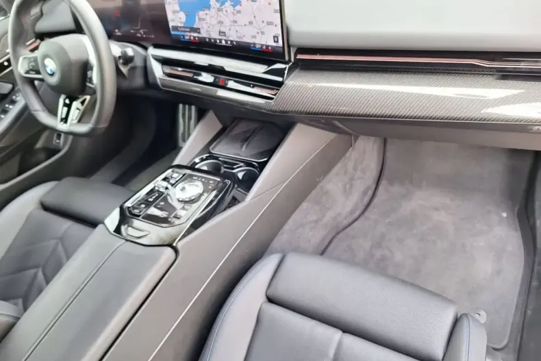 BMW 520 din 2024 cu 27.130 km - oferta BMW140703 - foto 5