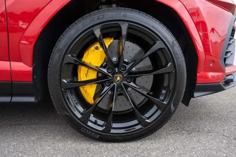 Lamborghini Urus din 2022 cu 7.520 km - oferta LAM140707 - foto 12