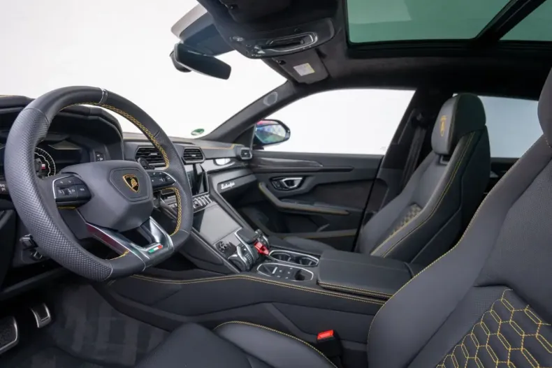 Lamborghini Urus din 2022 cu 7.520 km - oferta LAM140707 - foto 13