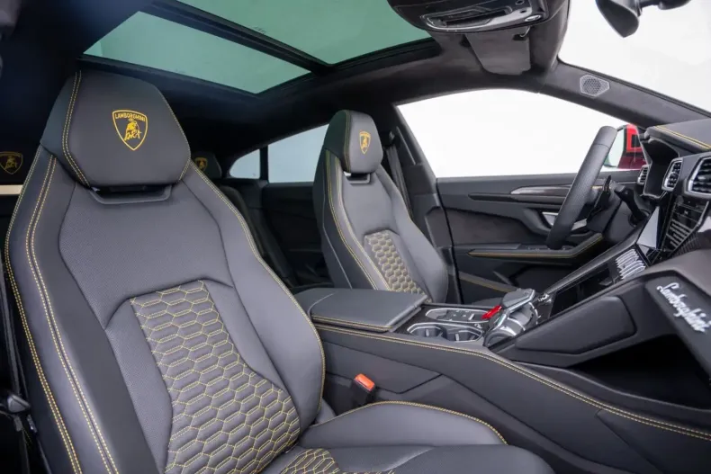 Lamborghini Urus din 2022 cu 7.520 km - oferta LAM140707 - foto 17