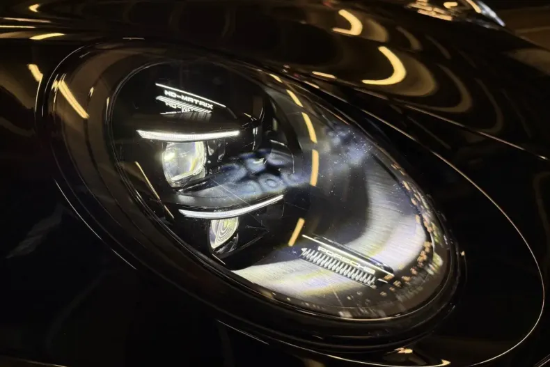 Porsche 992 din 2025 cu 7.500 km - oferta POR140709 - foto 9