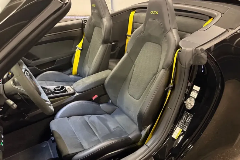 Porsche 992 din 2025 cu 7.500 km - oferta POR140709 - foto 12