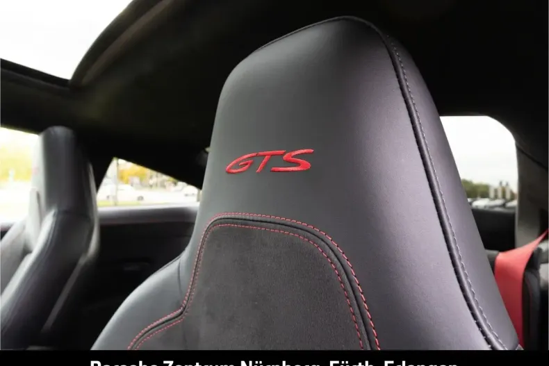 Porsche 992 din 2024 cu 3.300 km - oferta POR140712 - foto 22