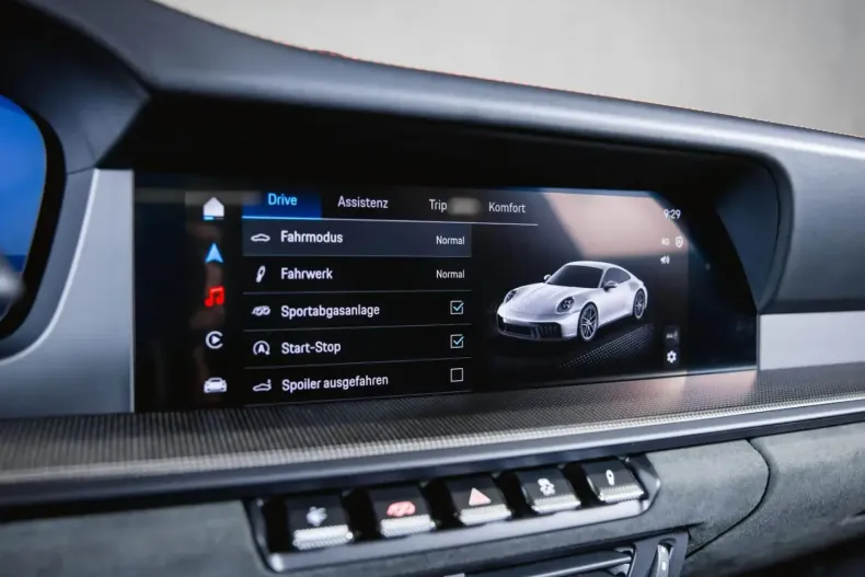 Porsche 992 din 2024 cu 4.450 km - oferta POR140715 - foto 33