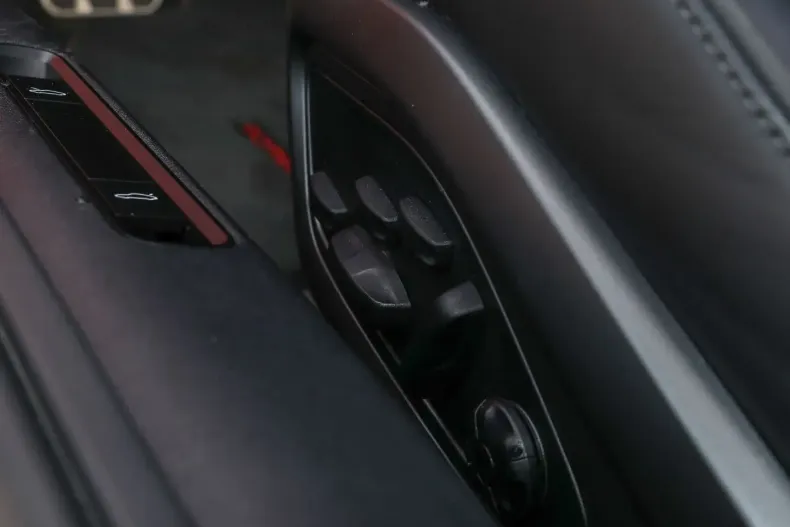 Porsche 992 din 2024 cu 3.500 km - oferta POR140716 - foto 26