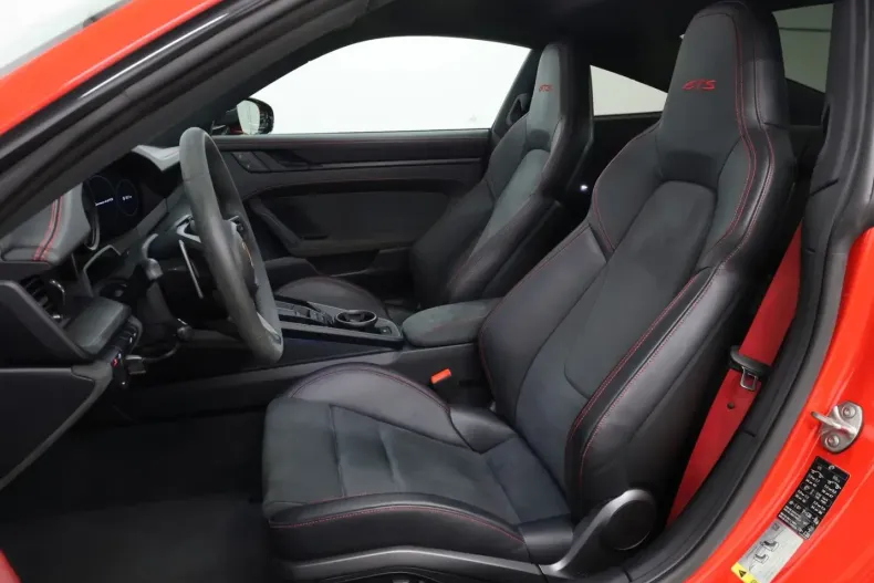 Porsche 992 din 2024 cu 24.300 km - oferta POR140720 - foto 9