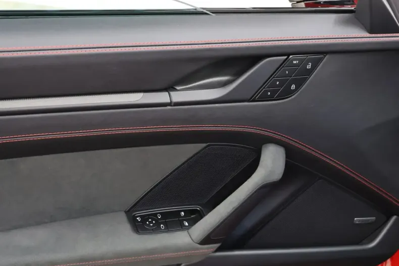 Porsche 992 din 2024 cu 24.300 km - oferta POR140720 - foto 18