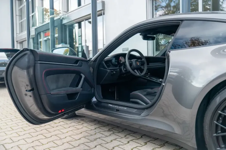 Porsche 992 din 2023 cu 15.880 km - oferta POR140723 - foto 9