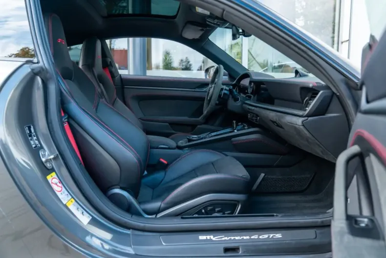 Porsche 992 din 2023 cu 15.880 km - oferta POR140723 - foto 16