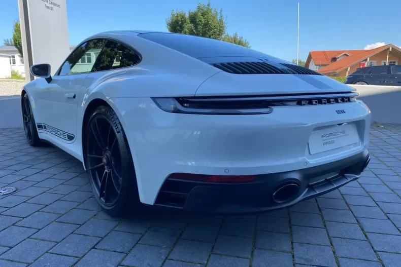 Porsche 992 din 2023 cu 9.000 km - oferta POR140728 - foto 4
