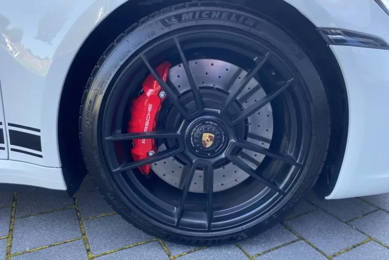 Porsche 992 din 2023 cu 9.000 km - oferta POR140728 - foto 12