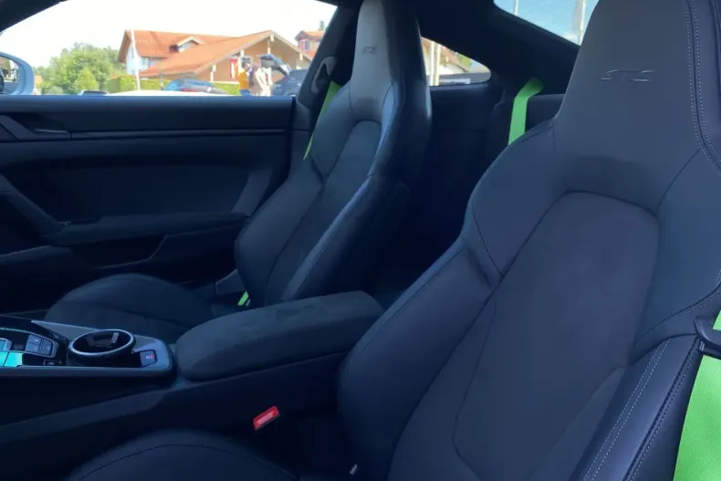 Porsche 992 din 2023 cu 9.000 km - oferta POR140728 - foto 14