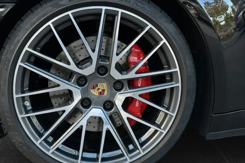 Porsche 992 din 2024 cu 20.200 km - oferta POR140733 - foto 7