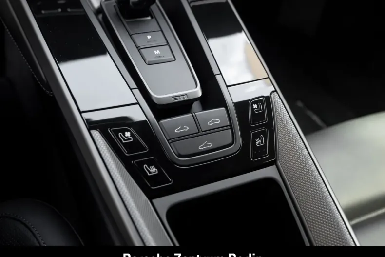 Porsche 992 din 2024 cu 20.569 km - oferta POR140734 - foto 31