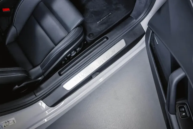Porsche 992 din 2024 cu 13.300 km - oferta POR140738 - foto 22