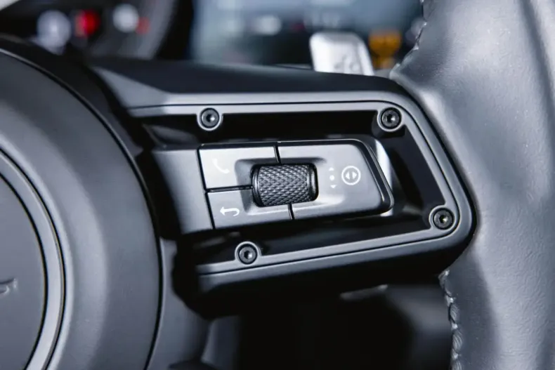 Porsche 992 din 2024 cu 13.300 km - oferta POR140738 - foto 24