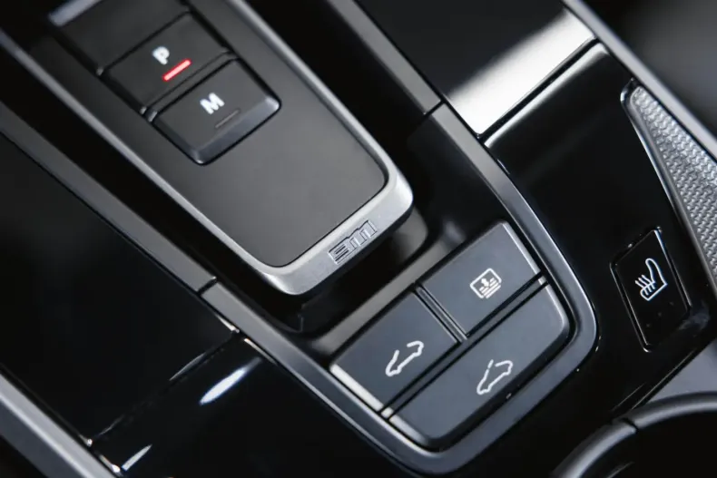 Porsche 992 din 2024 cu 13.300 km - oferta POR140738 - foto 34