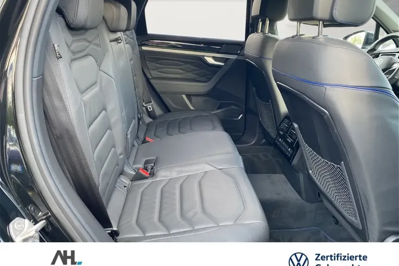 Volkswagen Touareg din 2022 cu 52.410 km - oferta VOL140744 - foto 10