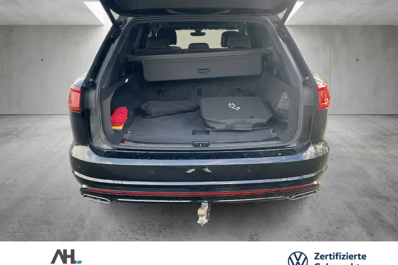 Volkswagen Touareg din 2022 cu 52.410 km - oferta VOL140744 - foto 11