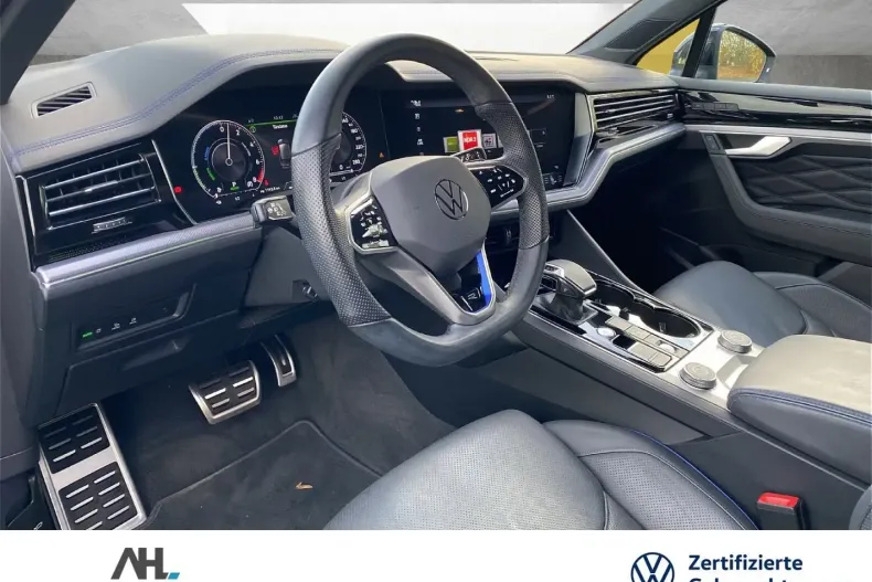 Volkswagen Touareg din 2022 cu 52.410 km - oferta VOL140744 - foto 12