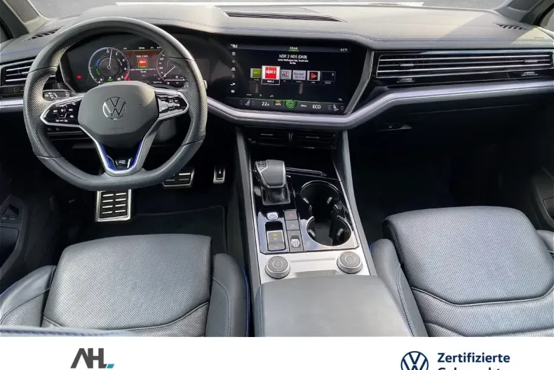 Volkswagen Touareg din 2022 cu 52.410 km - oferta VOL140744 - foto 15