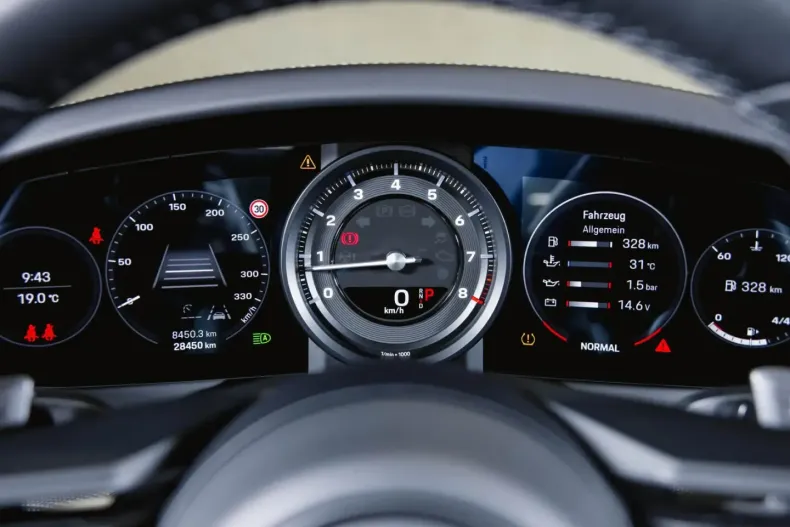 Porsche 992 din 2024 cu 28.550 km - oferta POR140746 - foto 23