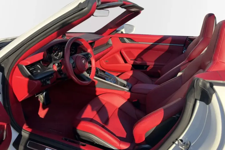 Porsche 992 din 2023 cu 39.000 km - oferta POR140748 - foto 10