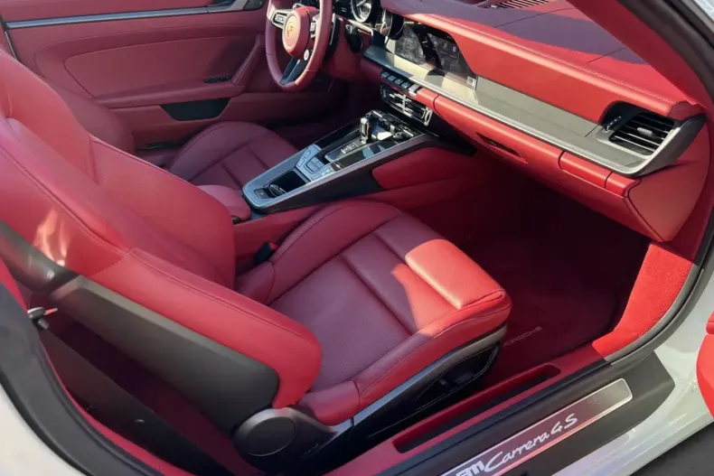 Porsche 992 din 2023 cu 39.000 km - oferta POR140748 - foto 12