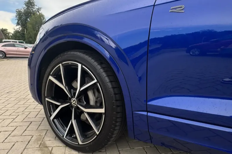 Volkswagen Touareg din 2024 cu 29.800 km - oferta VOL140750 - foto 5