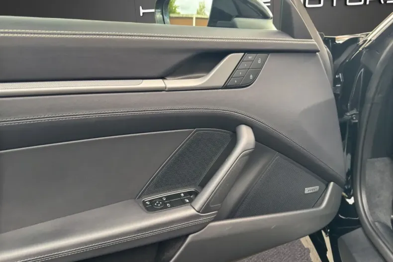 Porsche 992 din 2023 cu 18.981 km - oferta POR140751 - foto 20