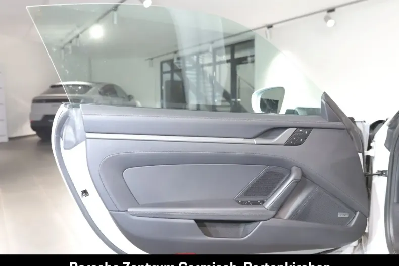 Porsche 992 din 2024 cu 11.128 km - oferta POR140755 - foto 13