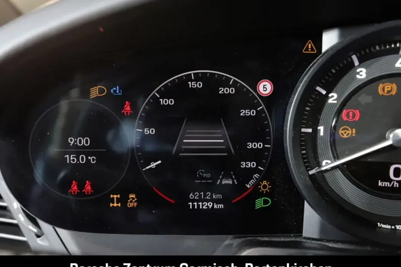 Porsche 992 din 2024 cu 11.128 km - oferta POR140755 - foto 17