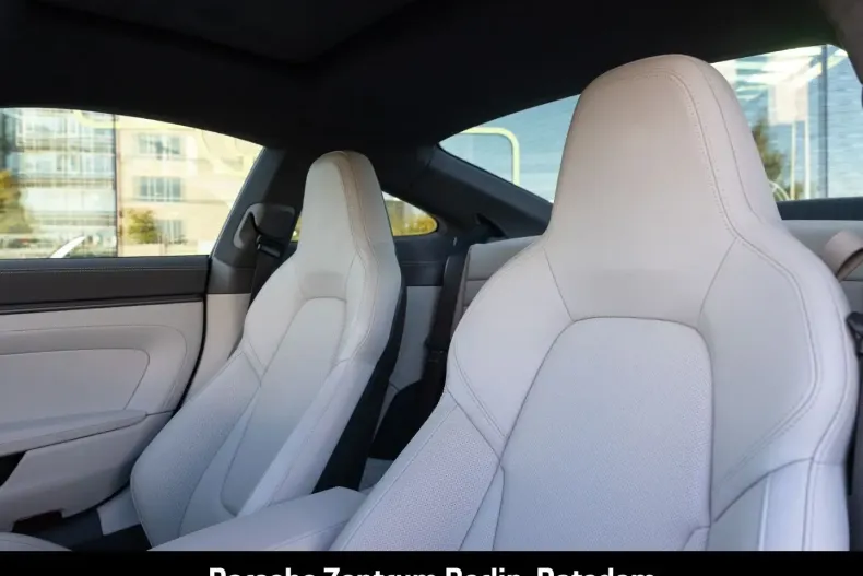 Porsche 992 din 2024 cu 23.571 km - oferta POR140757 - foto 7