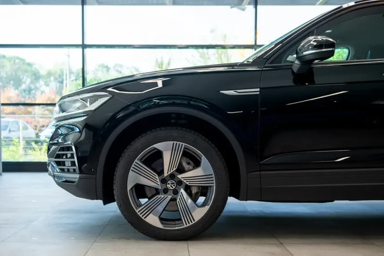 Volkswagen Touareg din 2020 cu 82.882 km - oferta VOL140767 - foto 9