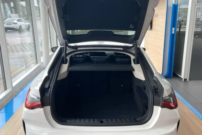 BMW 420 Gran Coupé din 2022 cu 78.700 km - oferta BMW140776 - foto 5