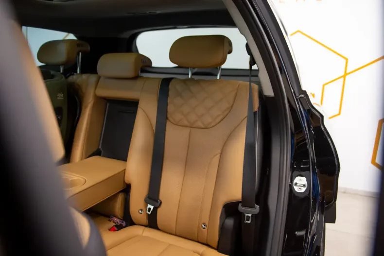 Hyundai SANTA FE din 2021 cu 95.950 km - oferta HYU140787 - foto 34