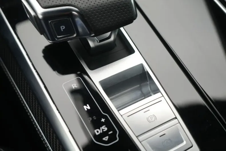 Audi RSQ8 din 2023 cu 45.469 km - oferta AUD140801 - foto 12