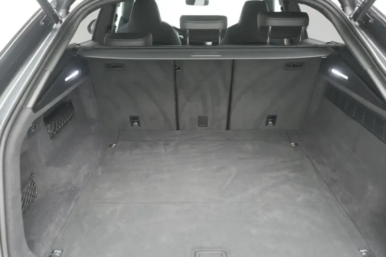 Audi RSQ8 din 2023 cu 45.469 km - oferta AUD140801 - foto 16