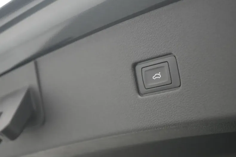 Audi RSQ8 din 2023 cu 45.469 km - oferta AUD140801 - foto 18